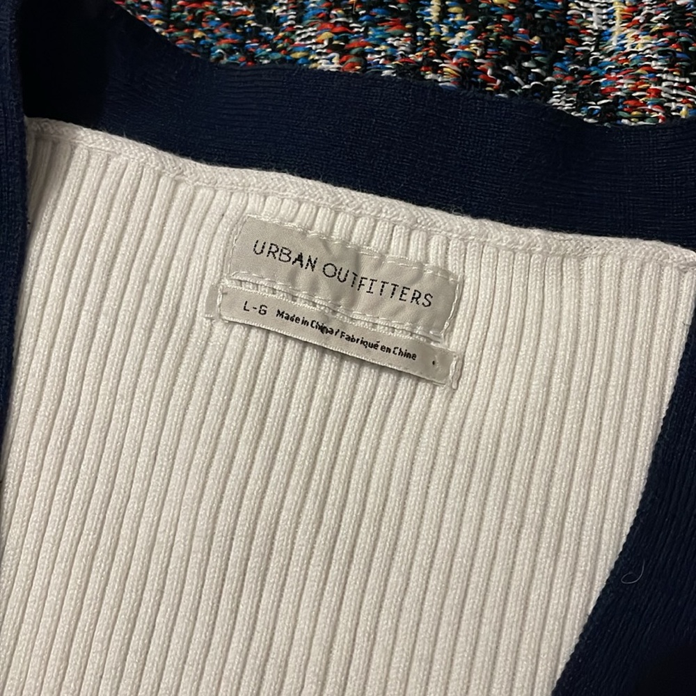 Urban Outfitters Ellis Deep Plunge Vneck Ribbed Knit Sweater Top⚓️ - Picture 4 of 6
